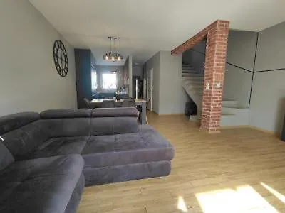 Dom Nad Zalewem 펜션